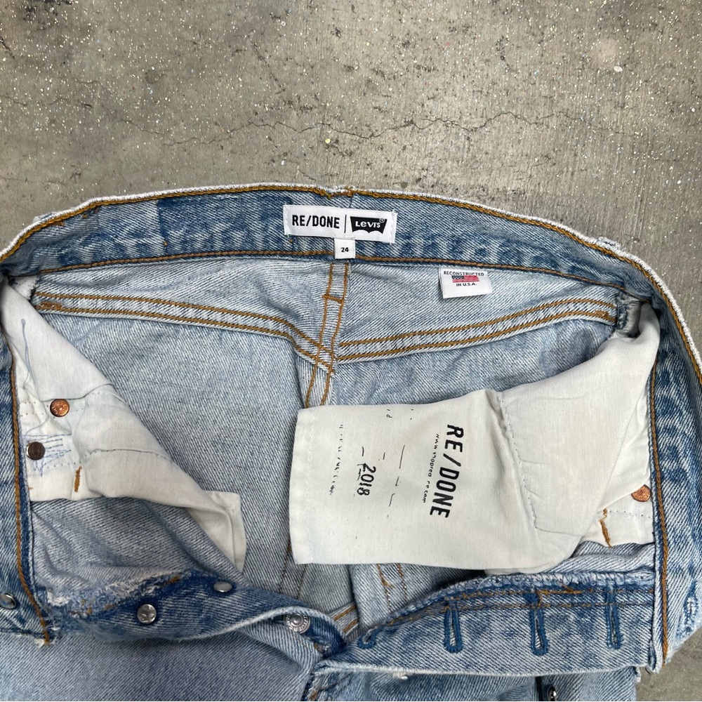 RE/DONE Straight Leg Distressed High Rise Studded Jeans 24 - Picture 2 of 10